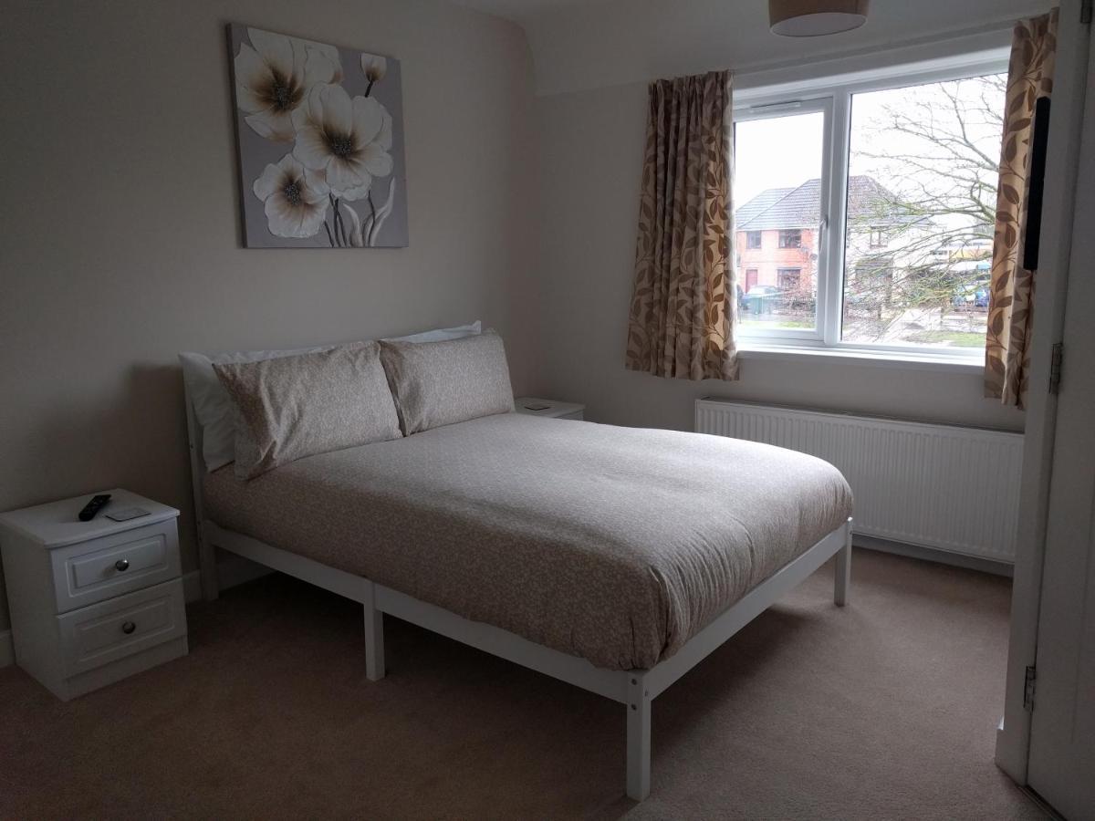 No53 Bed And Breakfast โคเวนทรี ภายนอก รูปภาพ